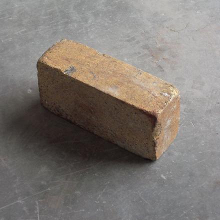 خرید عمده آجر خشتی فشاری 