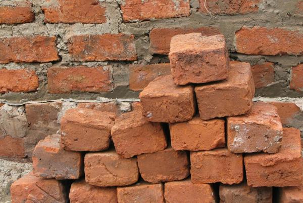 محل خرید آجر معمولی در تهران