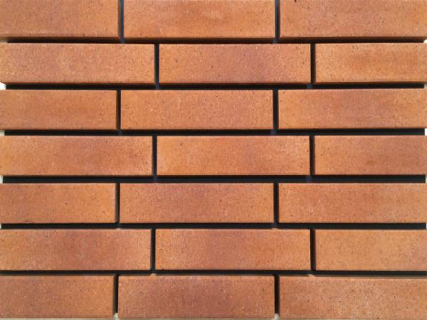 چه عاملی تعیین کننده قیمت آجر معمولی است؟