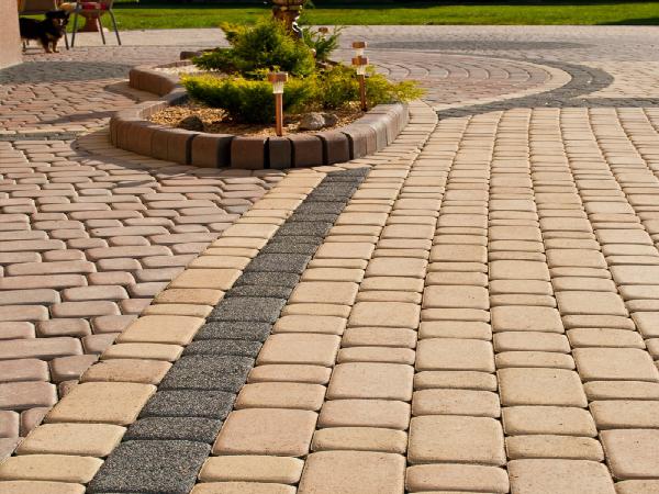 آشنایی با آجر بتنی کف سازی